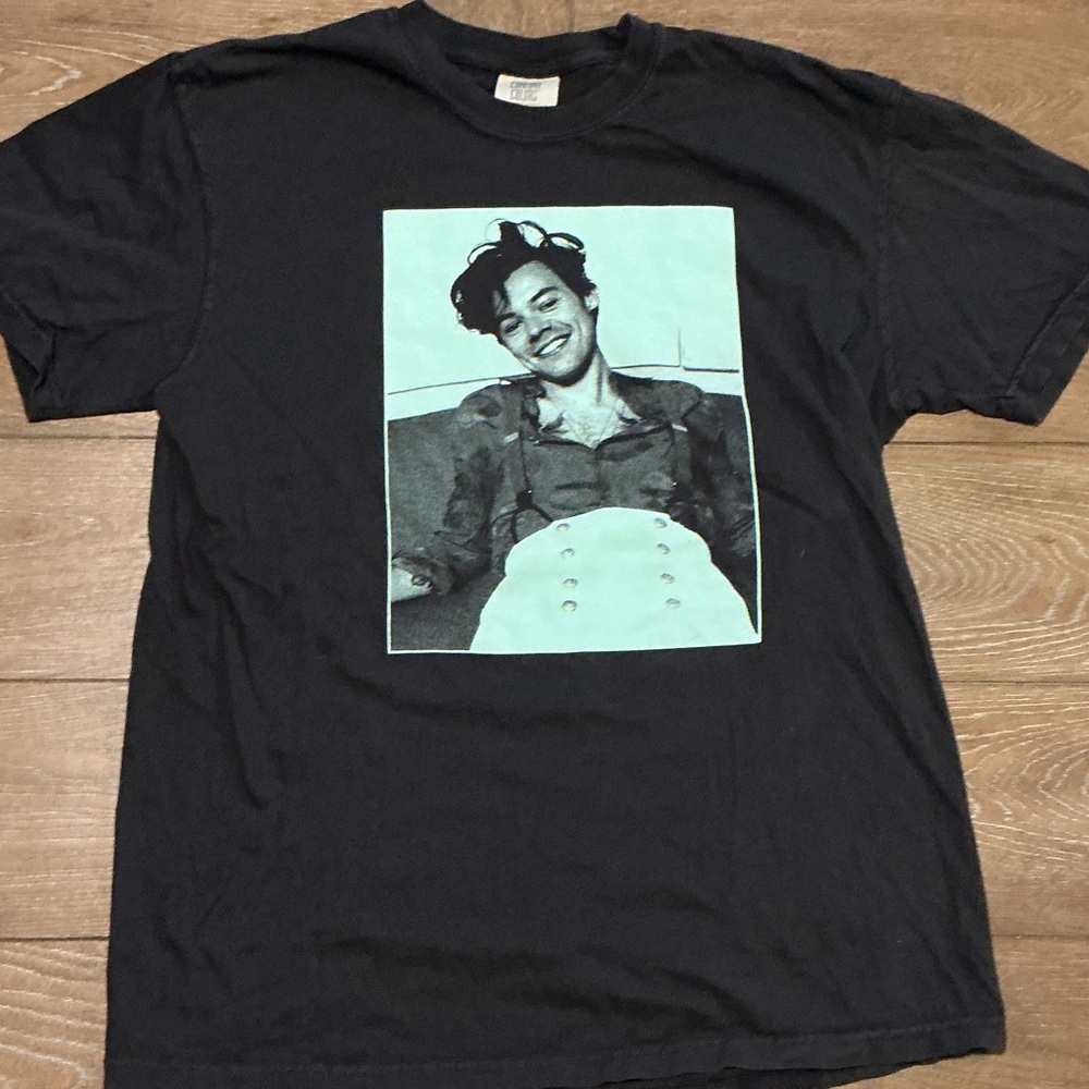 Harry Styles Love On Tour top Black Graphic T-Shirt with Teal Print